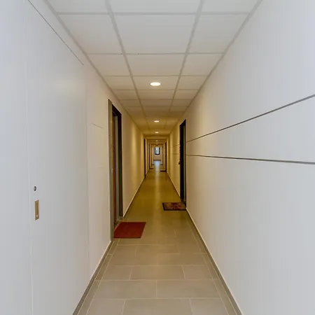 Luxury Cordia With Free Parking Apartment *